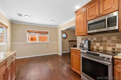  2245 Nob Hill Drive, Carlsbad, CA 92008 - Photo 12