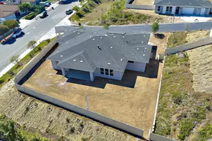 1748 Ishihara Rd, Vista, CA 92084 - Photo 6
