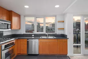 875 G St, San Diego, CA 92101 - Photo 8