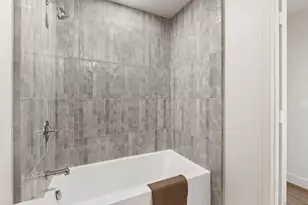 7033 El Fuerte St, Carlsbad, CA 92009 - Photo 52