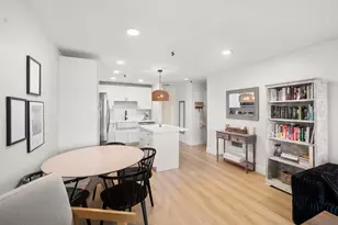 4015 Crown Point, San Diego, CA 92109 - Photo 8