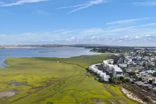 4015 Crown Point, San Diego, CA 92109 - Photo 32