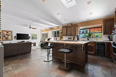  2579 Grandview Street, San Diego, CA 92110 - Photo 8