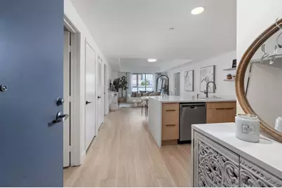  875 G #303, San Diego, CA 92101 - Photo 6