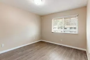 2094 E Grand Ave, Escondido, CA 92027 - Photo 14