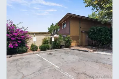  2094 E Grand Ave #7, Escondido, CA 92027 - Photo 2