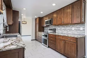 10772 Avenida Roberta, Spring Valley, CA 91978 - Photo 12