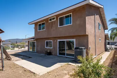  10772 Avenida Roberta, Spring Valley, CA 91978 - Photo 32