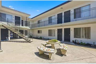  4744 Hawley Blvd, San Diego, CA 92116 - Photo 4