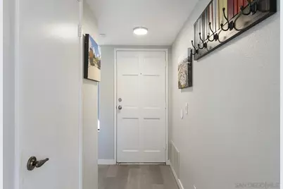 1059 Shadowridge Drive #7, Vista, CA 92081 - Photo 10