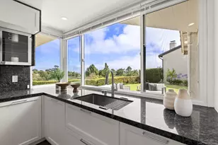 2035 Caminito El Canario, La Jolla, CA 92037 - Photo 8