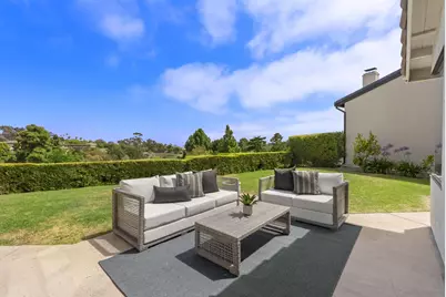  2035 Caminito El Canario, La Jolla, CA 92037 - Photo 16