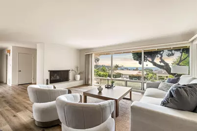  8511 Avenida De Las Ondas, La Jolla, CA 92037 - Photo 4