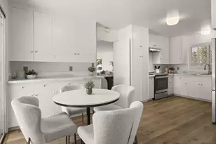 8511 Avenida De Las Ondas, La Jolla, CA 92037 - Photo 14