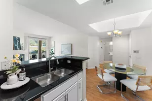 2250 Camino De La Reina, San Diego, CA 92108 - Photo 10