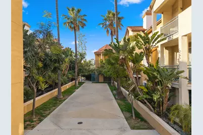  2250 Camino De La Reina #202, San Diego, CA 92108 - Photo 34