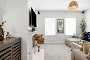 10542 Sanshey Ln, San Diego, CA 92127 - Photo 6