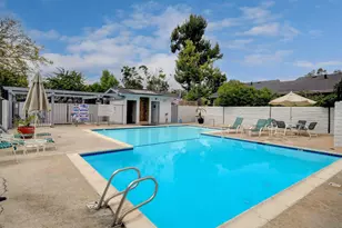 8087 Caminito Mallorca, La Jolla, CA 92037 - Photo 40