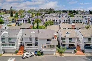 8087 Caminito Mallorca, La Jolla, CA 92037 - Photo 22