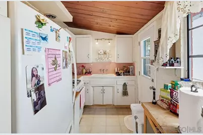  2125-27 Ebers, San Diego, CA 92107 - Photo 12