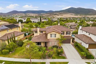 9767 Deer Trail Dr, San Diego, CA 92127 - Photo 2