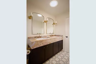  17335 Via Del Bravo, Rancho Santa Fe, CA 92067 - Photo 24