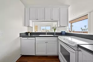 5155 W Point Loma, San Diego, CA 92107 - Photo 14