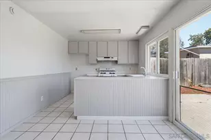 8737 Jade Coast Dr, San Diego, CA 92126 - Photo 10