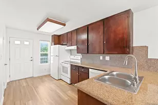 1111 Seacoast Dr, Imperial Beach, CA 91932 - Photo 6