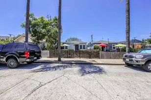 4637 Larkspur St, San Diego, CA 92107 - Photo 2