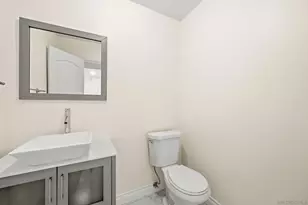 9289 Village Glen Dr, San Diego, CA 92123 - Photo 16