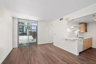 425 W Beech St, San Diego, CA 92101 - Photo 4