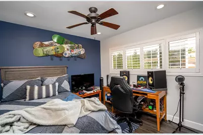  13349 Portofino Dr, Del Mar, CA 92014 - Photo 24