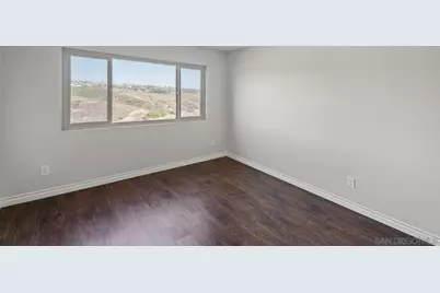  2909 Cowley Way #L, San Diego, CA 92117 - Photo 8