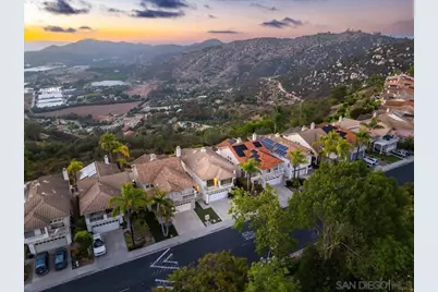  2109 Woodland Heights, Escondido, CA 92026 - Photo 2