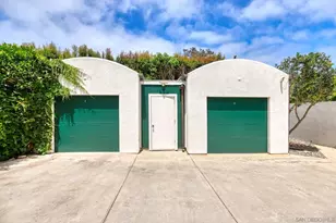 7979 Prospect Pl, La Jolla, CA 92037 - Photo 18