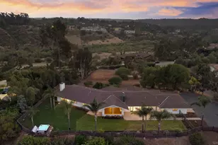 16551 Zumaque, Rancho Santa Fe, CA 92067 - Photo 4