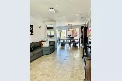  10979 Salinas Way, San Diego, CA 92126 - Photo 2