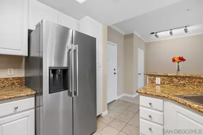  4165 Executive #F304, La Jolla, CA 92037 - Photo 8