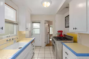 4405 New Hampshire St, San Diego, CA 92116 - Photo 4