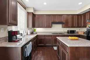 21516 Coral Rock Ln, Wildomar, CA 92595 - Photo 8