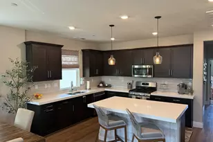 21516 Harmony Village Dr, Escondido, CA 92029 - Photo 14