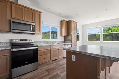  22815 Illahee Dr., Alpine, CA 91901 - Photo 4