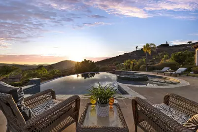  14425 Cheyenne Trl, Poway, CA 92064 - Photo 2