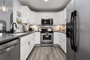 506 Canyon Dr, Oceanside, CA 92054 - Photo 4