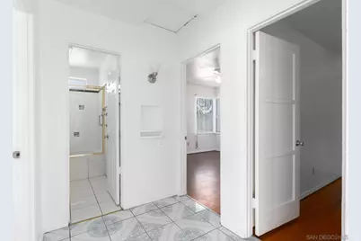  5359 Redwood St, San Diego, CA 92105 - Photo 6