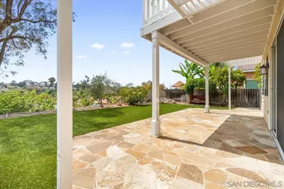  546 Calle Capistrano, San Marcos, CA 92069 - Photo 34
