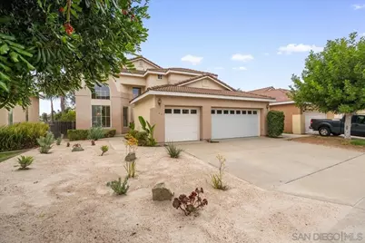  546 Calle Capistrano, San Marcos, CA 92069 - Photo 2