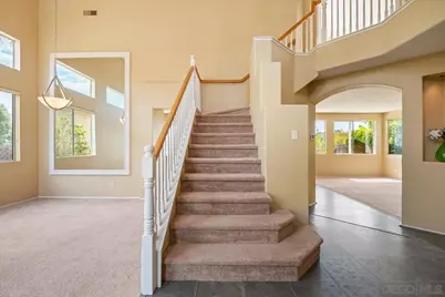  546 Calle Capistrano, San Marcos, CA 92069 - Photo 4