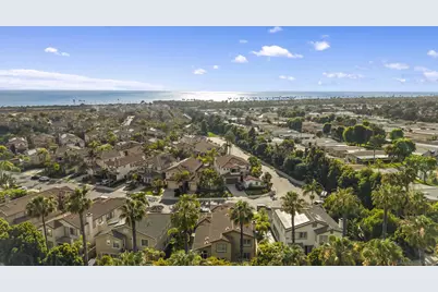  7312 Binnacle Dr, Carlsbad, CA 92011 - Photo 2